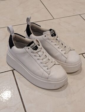 ASH White Platform Moon Sneakers with Black Accent